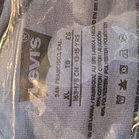 LEVIS BOYS BLUE AND GRAY SHORT SLEEVE T-SHIRT SIZE EXTRA LARGE - Picture 5 of 5
